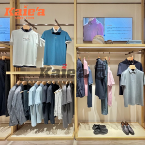 Contemporary Men’s Streetwear Store Fixtures & Full Shop Design